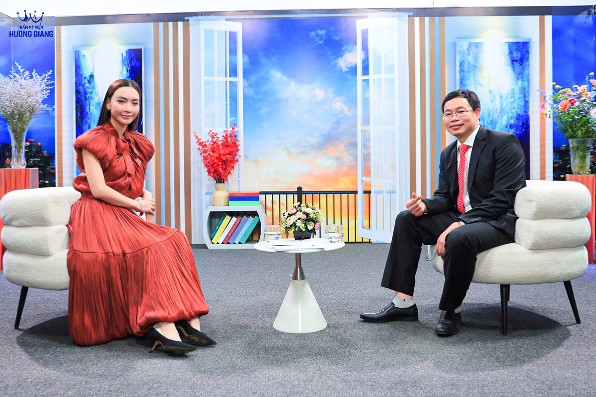 Ths.BS Bùi Văn Cường chia sẻ bí quyết sở hữu vóc dáng chuẩn trên VTV2